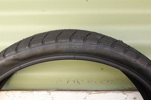 BSD -BSD Donnasqueak Tyre -TYRES + TUBES -Anchor BMX