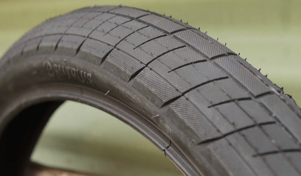 SALTPLUS -Saltplus Sting Tyre -TYRES + TUBES -Anchor BMX