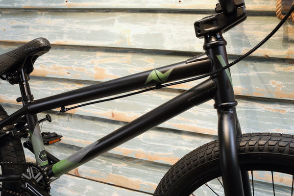 VERDE BIKES -Verde AV 2021 Matte Black -Complete Bikes -Anchor BMX