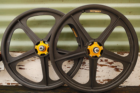 SKYWAY -Skyway Tuff Graphite Mag Wheels Gold Rivet -WHEELS + SPOKES + BUILDS -Anchor BMX