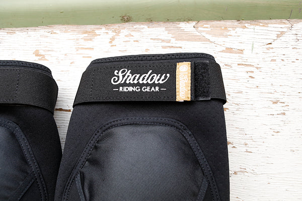 THE SHADOW CONSPIRACY -TSC Youth Super Slim V2 Knee Pads -HELMETS + PADS + GLOVES -Anchor BMX