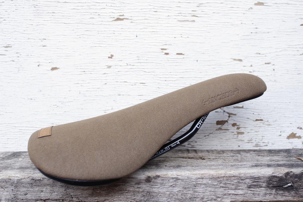 Railed sales bmx saddle