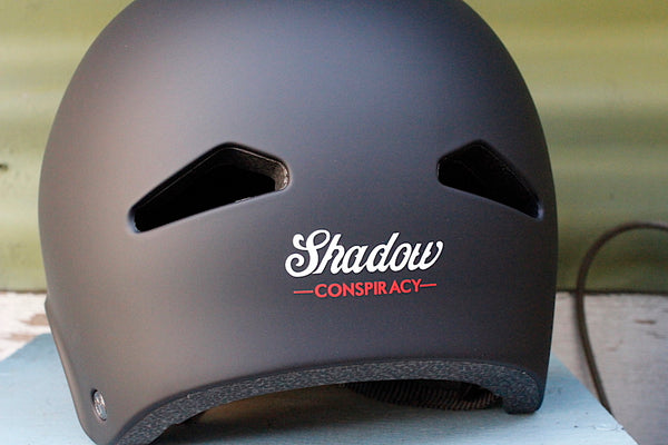 THE SHADOW CONSPIRACY -TSC Featherweight Helmet Matte Blk -HELMETS + PADS + GLOVES -Anchor BMX