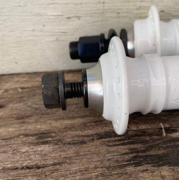 Profile -Profile Mini Hub Set White RHD -Hubs (rear) -Anchor BMX