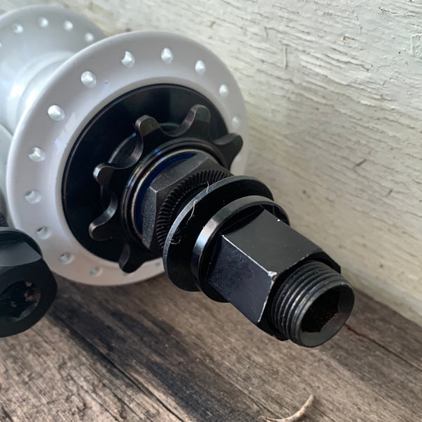 Profile -Profile Mini Hub Set White RHD -Hubs (rear) -Anchor BMX